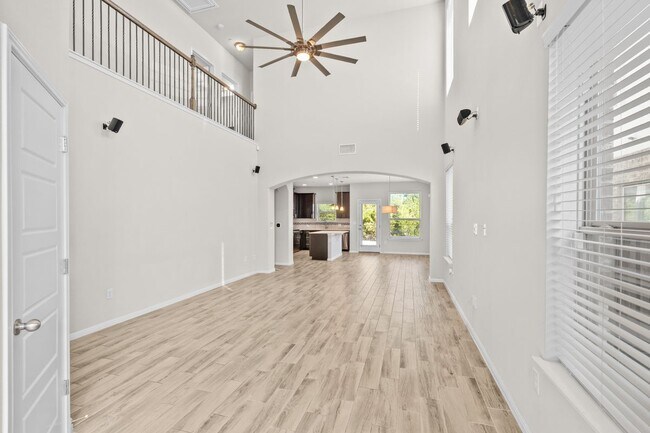 Foto del edificio - 3240 E Whitestone Blvd