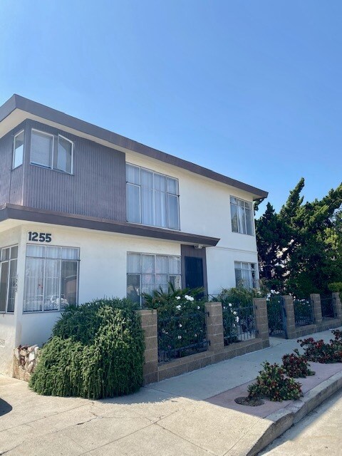 Foto principal - 1255 N Mansfield Ave