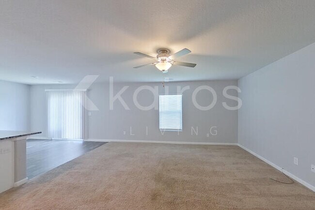 Foto del edificio - 1422 Native Gdn Rd