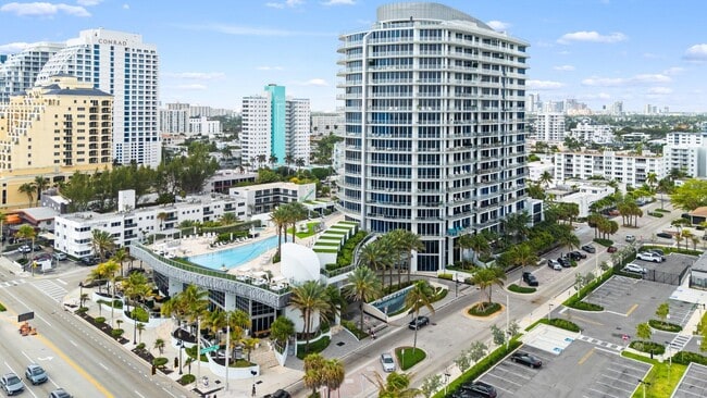 Building Photo - 701 N Fort Lauderdale Beach Blvd