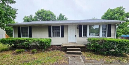 Building Photo - 615 Elmira St