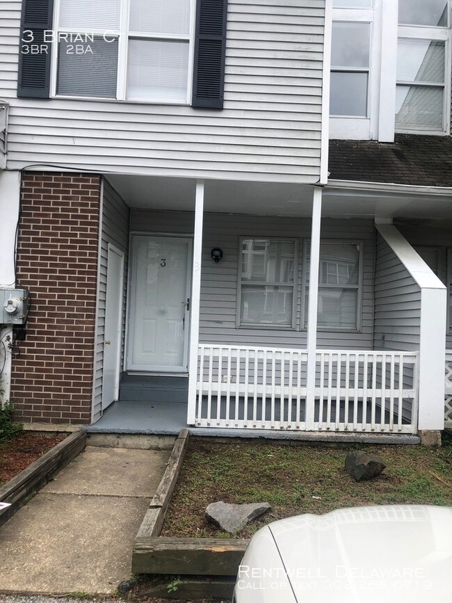 Building Photo - 3 bedroom / 1.5 bathroom (1300.00)