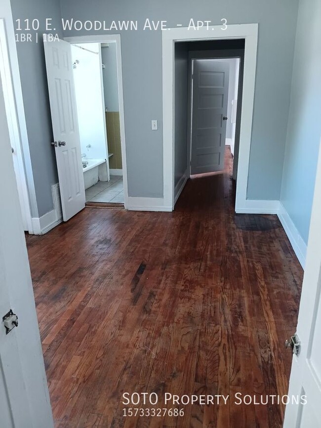 Building Photo - 1BD/1BA 2nd Floor Apartment Behind YMCA