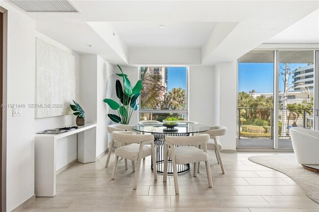 Foto del edificio - 10281 W Bay Harbor Dr