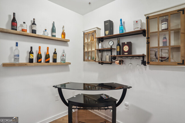 Foto del edificio - 260 18th St NW