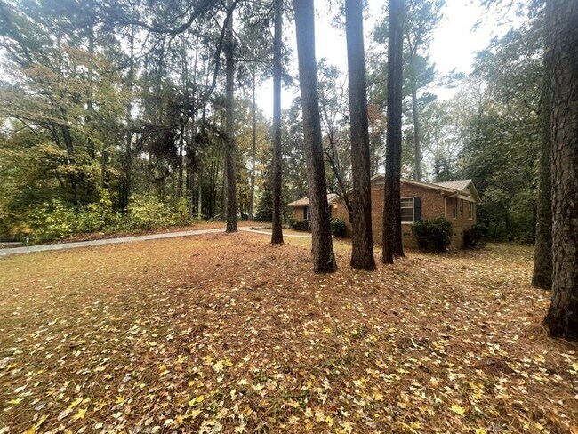 Foto del edificio - 3 bd 2 ba Ranch