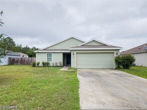 Building Photo - 608 Islamorada Dr N