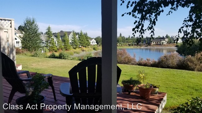 Foto del edificio - 292 Crystal Springs Ln N