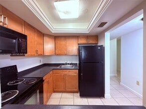 Building Photo - 13920 Lake Placid Ct