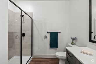 3BR, 2BA - 1,400SF - Primary Bathroom - Enclave Creedmoor