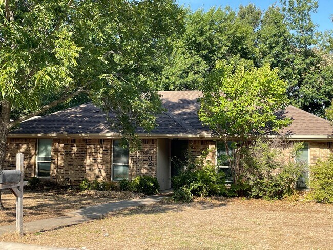 Street View - 1902 Camellia St