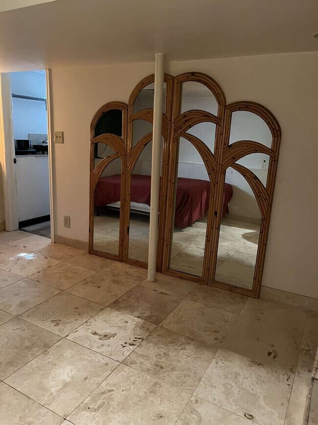 Foto del edificio - 410 E 6990 S