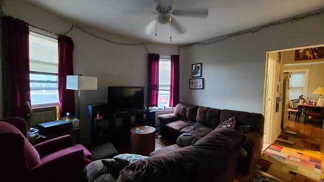 Building Photo - 63 Clifton Pl