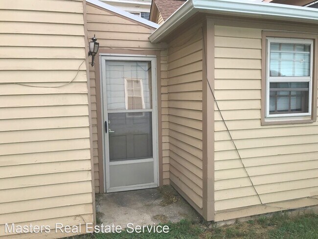 Building Photo - 2 br, 1 bath House - 311 Cabarrus Street
