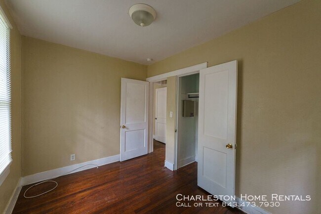 Building Photo - 2678 Houston St