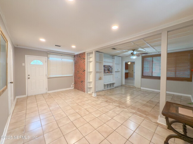 Building Photo - 6723 Cherbourg Ave S