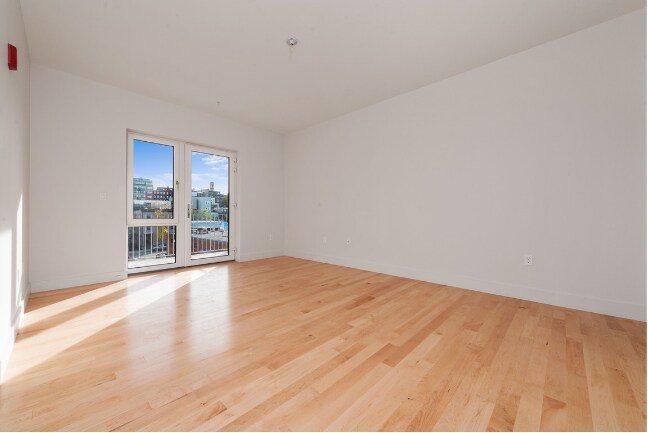 Foto del edificio - 457 E 1st St