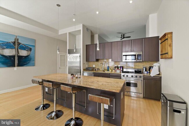 Foto del edificio - 2425 L St NW