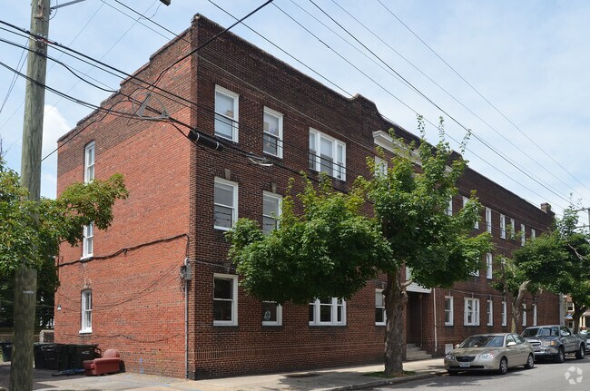 Foto del edificio - 25 N Arthur Ashe Boulevard