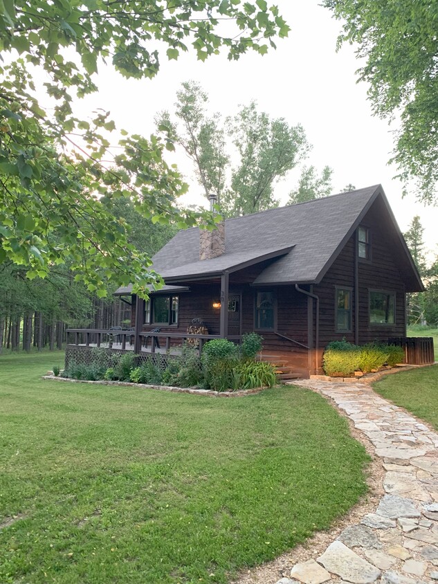 Primary Photo - 30 Pine Meadow Dr
