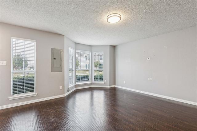 Building Photo - 5724 Giddyup Ln