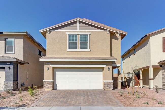 Building Photo - Southwest Beauty