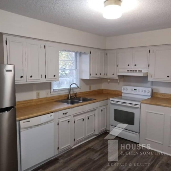 Foto del edificio - 1321 New Cut Rd