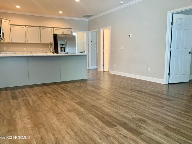 Building Photo - 508 Stone Crab Ln
