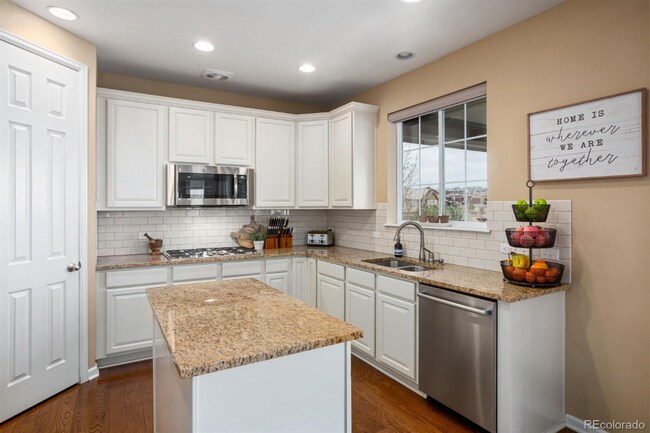 Foto del edificio - Gorgeous 5 Bed Home in BackCountry Private...