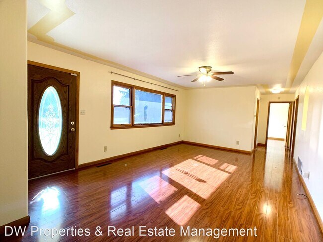 Foto del edificio - 3 br, 2 bath House - 2423  Hart