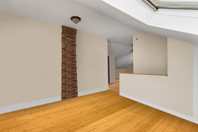 Foto del edificio - 9 Hodges Ct