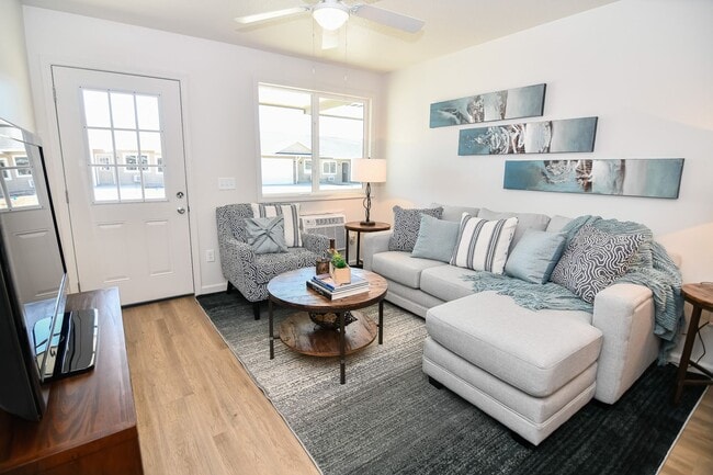 Interior Photo - Northern Plains by Kading