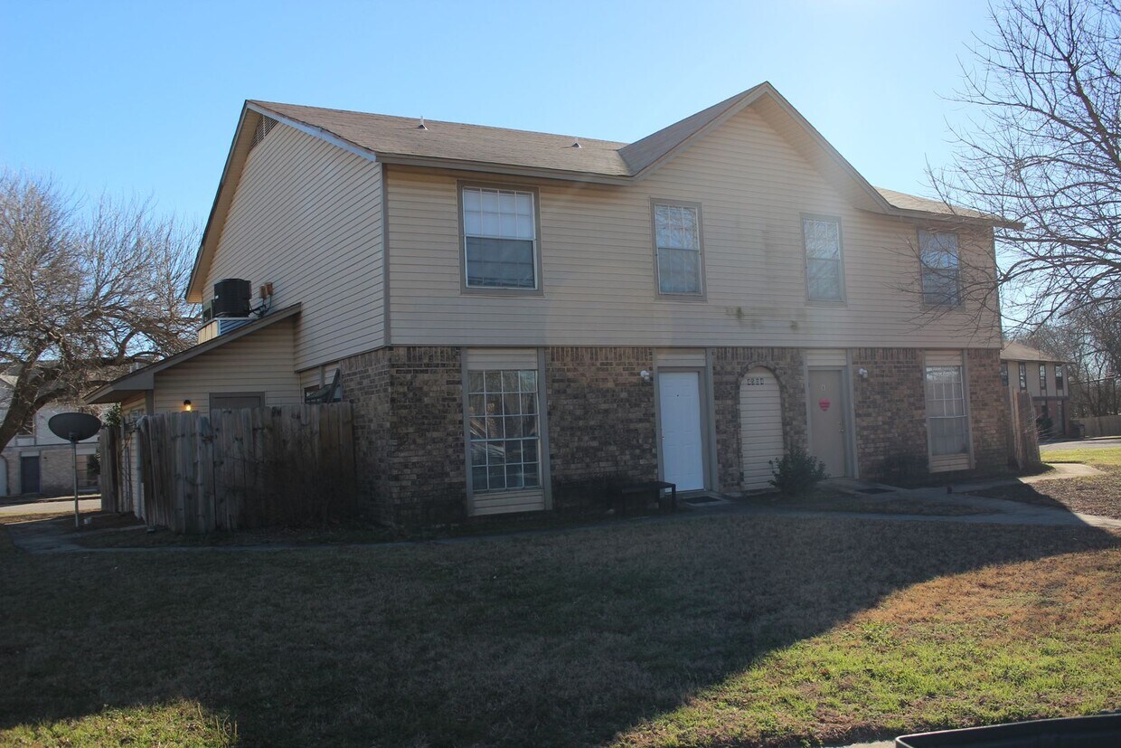 Foto principal - 4504 Chase Cir