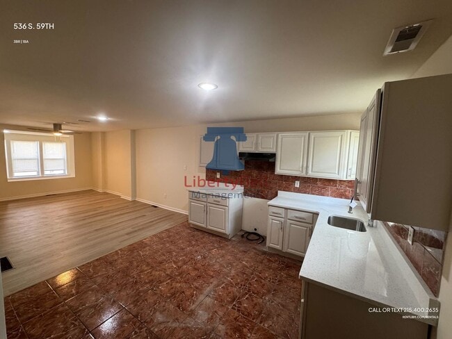Photo - 536 S 59th St House