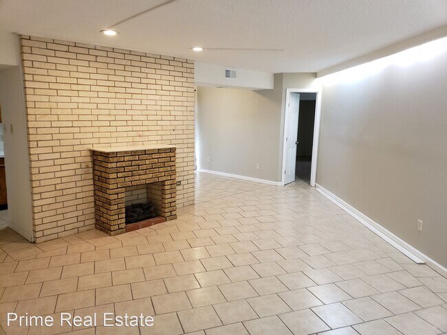 Building Photo - 3 br, 3 bath House - 624 Del Mar