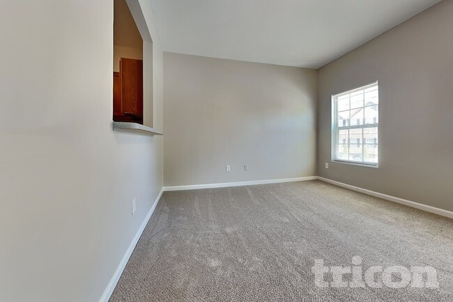 Foto del edificio - 1470 Knights Trail