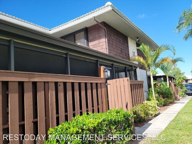 Foto del edificio - 2 br, 2.5 bath House - 2704 SE King Arthur...