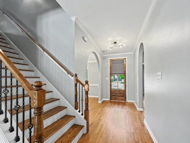 Building Photo - 1706 Mossy Oak Ln
