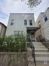 Building Photo - 282 Neptune Ave