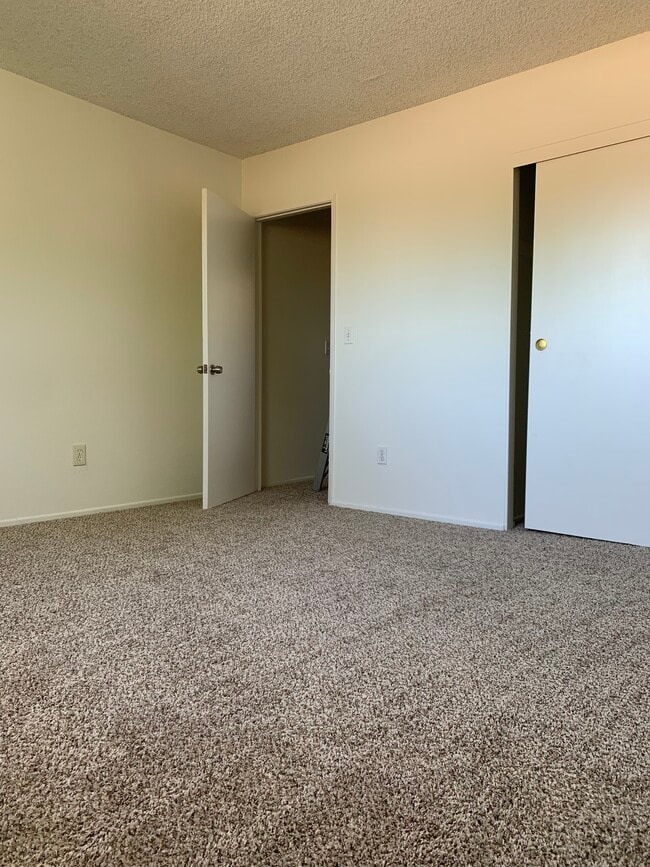 Foto del edificio - 16481 Waterway Cir