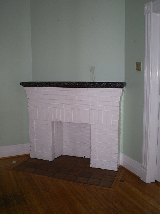 Building Photo - 290 Lafayette Ave