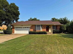 Building Photo - 4522 Westward Dr
