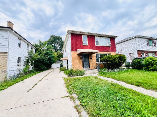 Building Photo - 4945 N 51st Blvd
