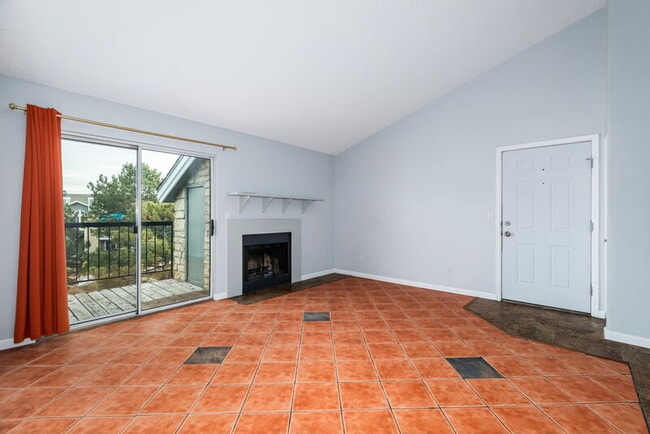 Foto del edificio - 8803 Colorado Blvd