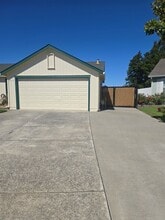Building Photo - 515 Fortuna Ct