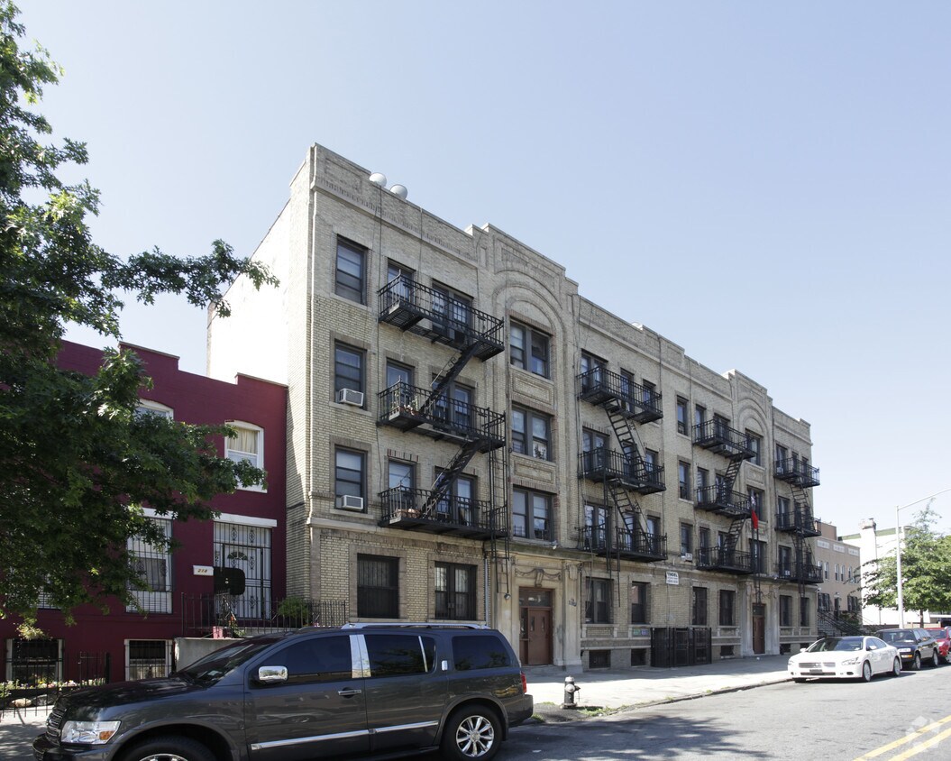 Building Photo - Juliet Court