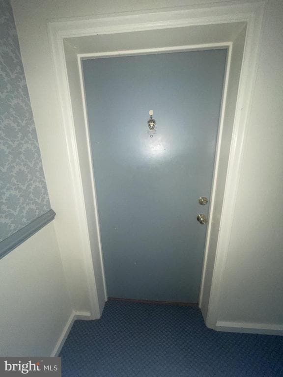 Foto del edificio - 6610 Potomac Ave