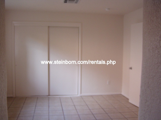 Foto del edificio - Nice Home in Historic Downtown with Shared...