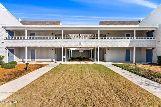 Foto del edificio - 4726 Bay Point Rd