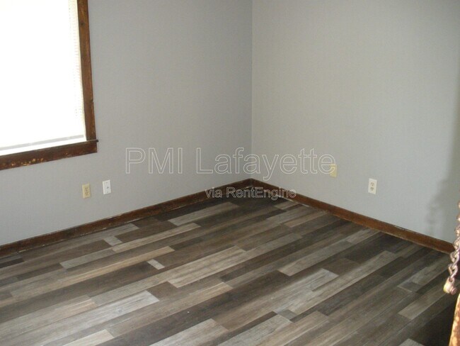 Foto del edificio - 422 Asher St